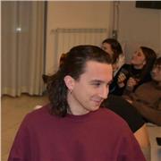 Studente universitario offre ripetizioni di inglese ad alunni di elementari, medie e superiori